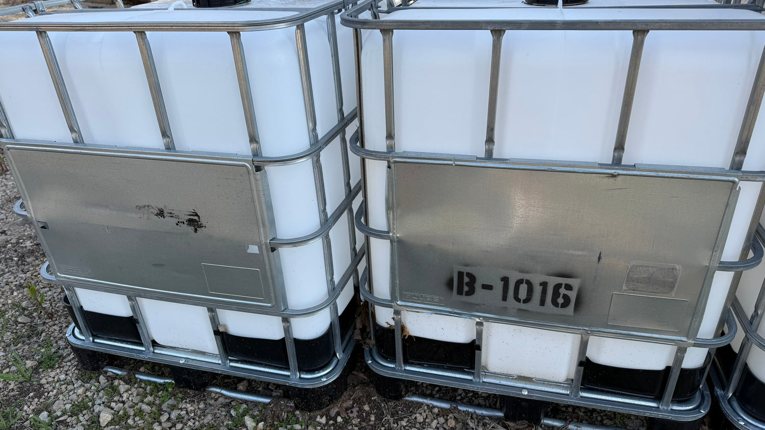 275 Gallon Water Tank (Food Grade) – Camp Smart, Chill Hard.