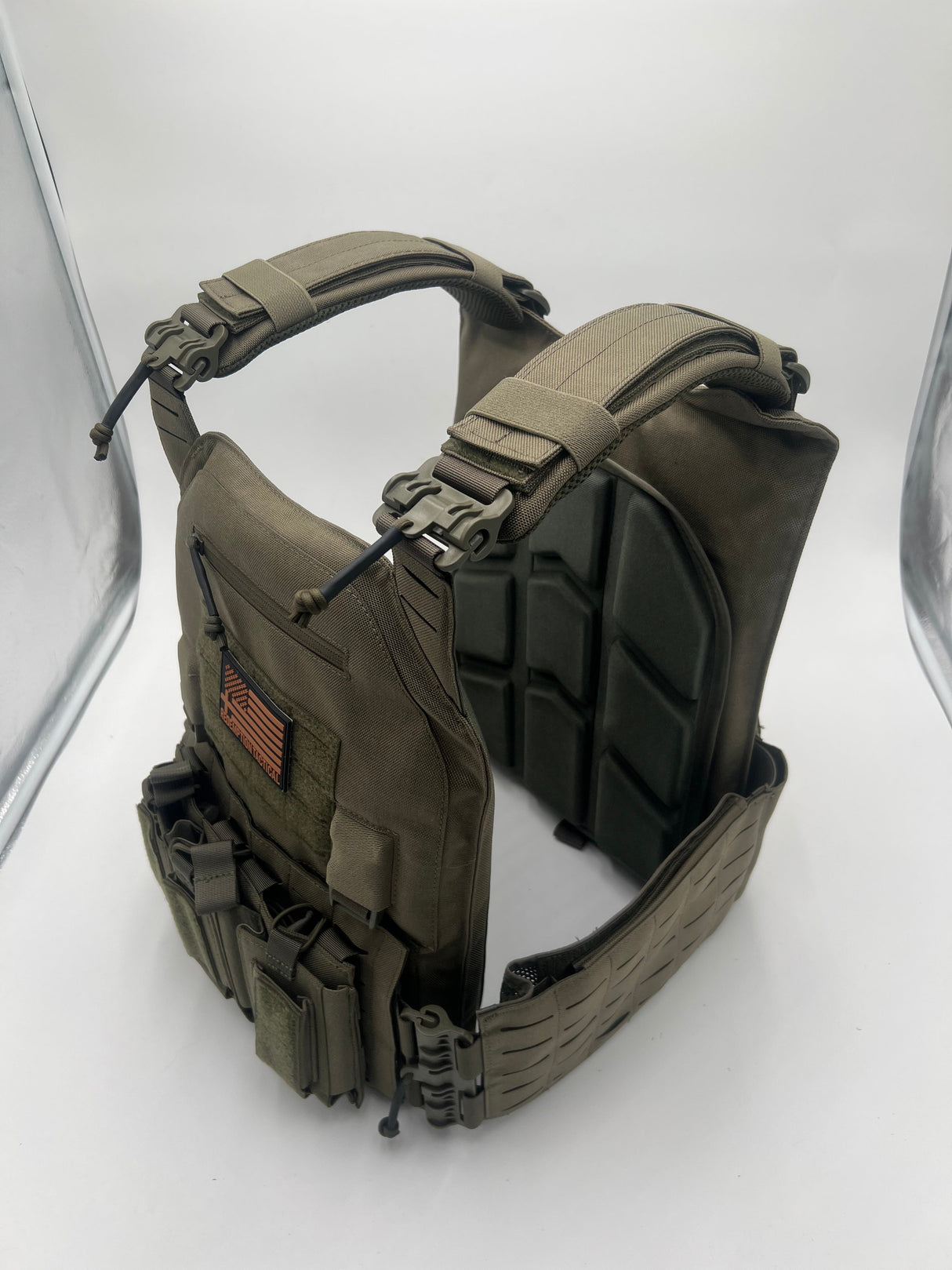 Redemption Tactical® "CRUSADER 2.0 XL” Plate Carrier Vest with Side Cummerbund