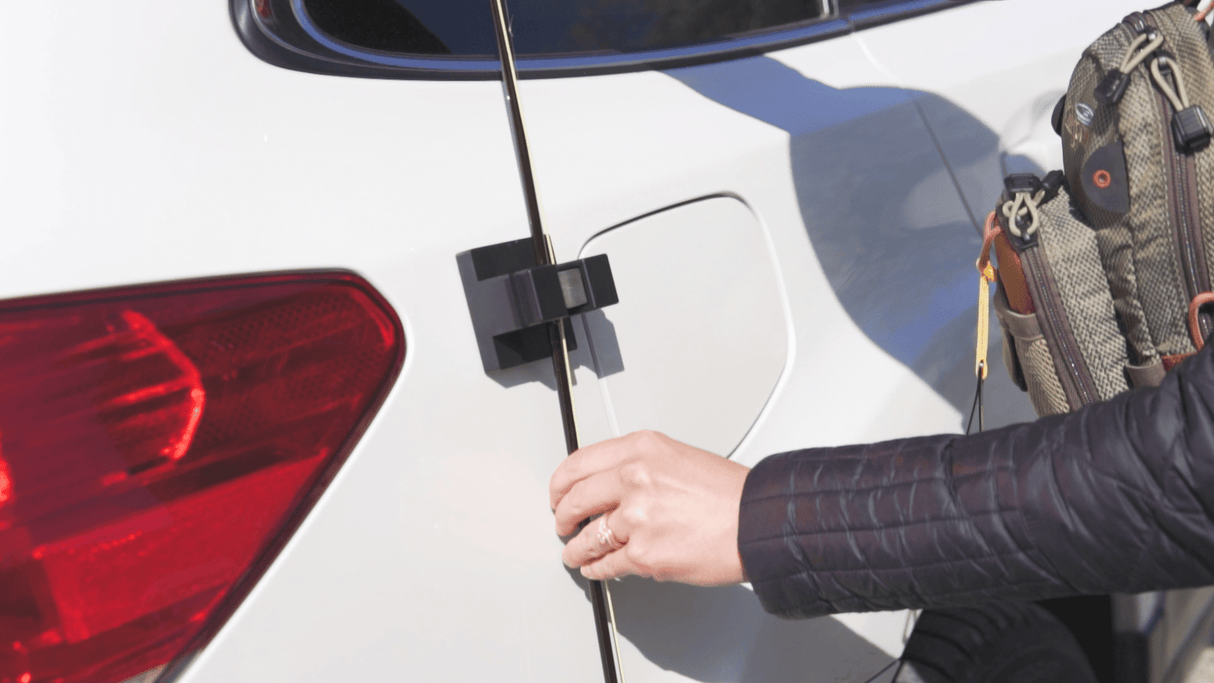 ON THE FLY / Magnetic Rod Holder