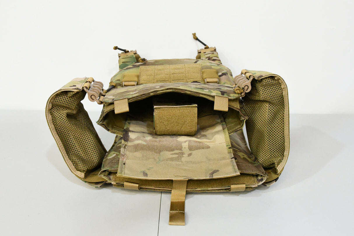 Redemption Tactical® "CRUSADER 2.0 XL” Plate Carrier Vest with Side Cummerbund