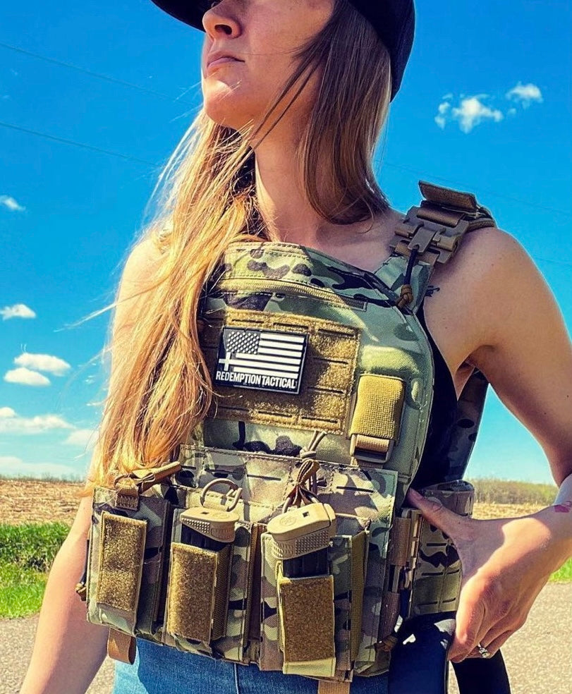 Redemption Tactical Crusader 2.0® l St. Michael FULL ARMOR KIT COMBO PACKAGE with Crusader 2.0 +IFAK Medical Kit + LEVEL IV (2) 10x12 Front/Back Plates (2) 6x8 Side Plates (Level III PE)