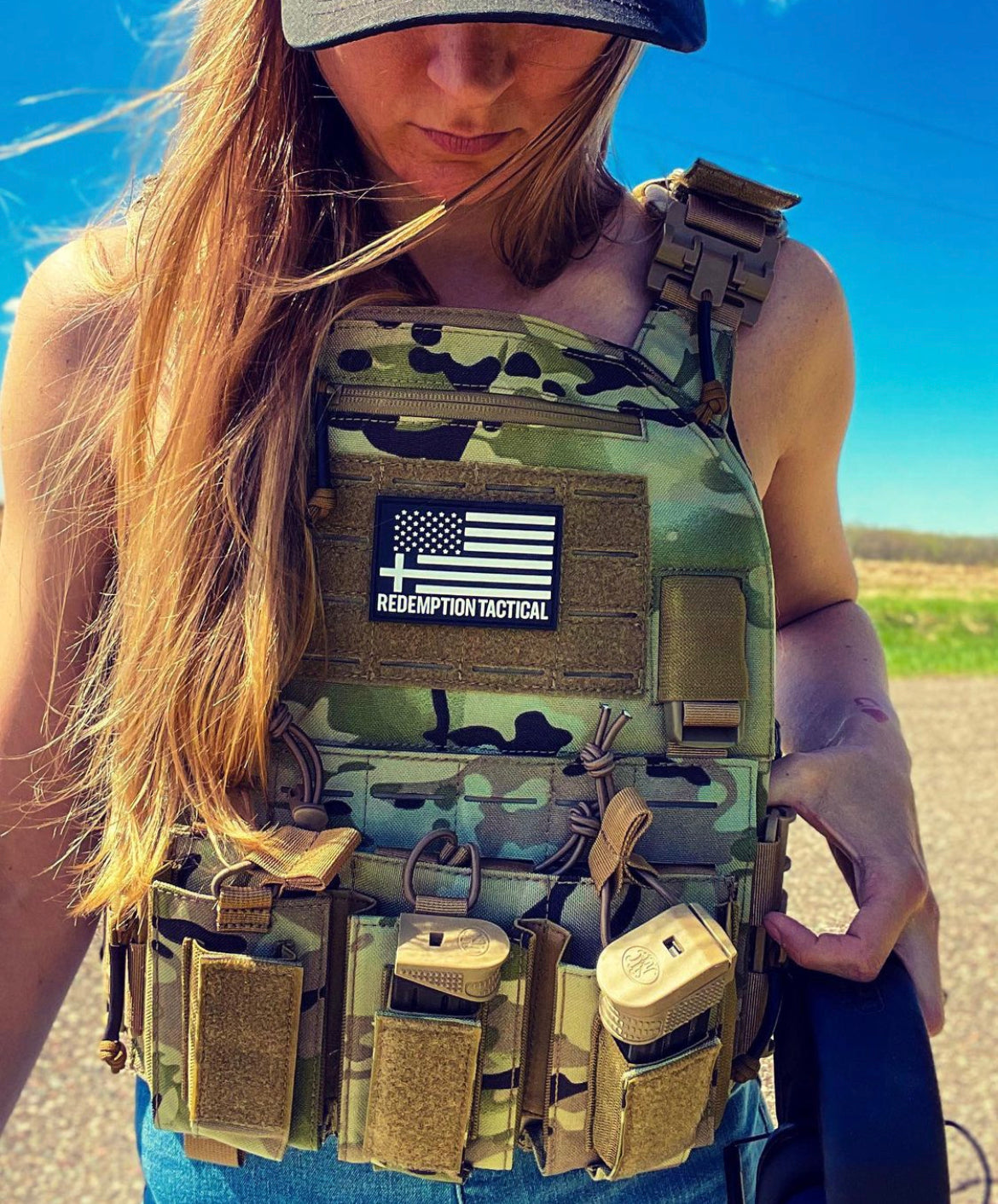 Redemption Tactical Crusader 2.0® l St. Michael FULL ARMOR KIT COMBO PACKAGE with Crusader 2.0 +IFAK Medical Kit + LEVEL IV (2) 10x12 Front/Back Plates (2) 6x8 Side Plates (Level III PE)