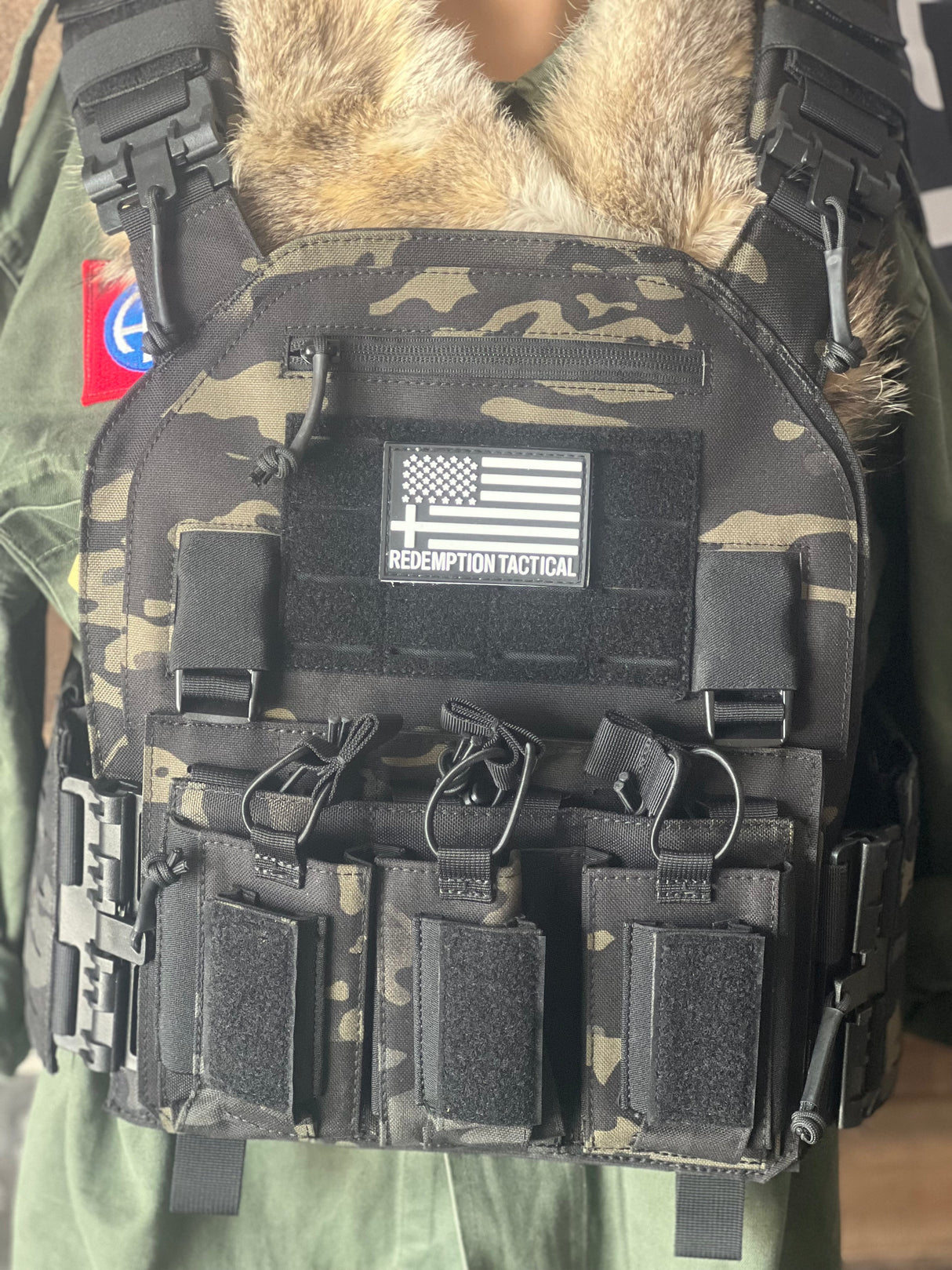 Redemption Tactical CRUSADER 2.0® ARMOR FULL KIT COMBO PACKAGE LIGHTWEIGHT LEVEL IV (2) 10x12 Front/Back Plates (2) 6x8 Side Plates (Level III PE)