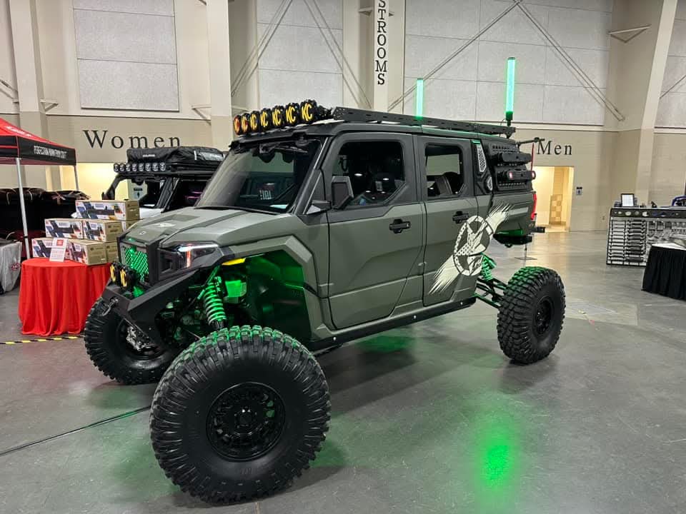 Fatty LED Light Whips (Pair)