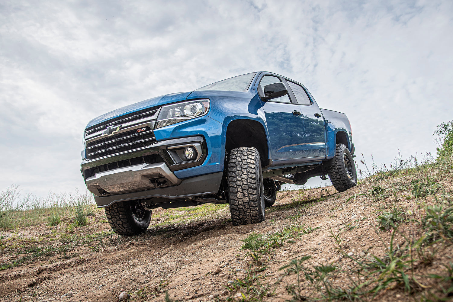 5.5 Inch Lift Kit | FOX 2.5 Coil-Over | Chevy Colorado or GMC Canyon (15-22) 4WD