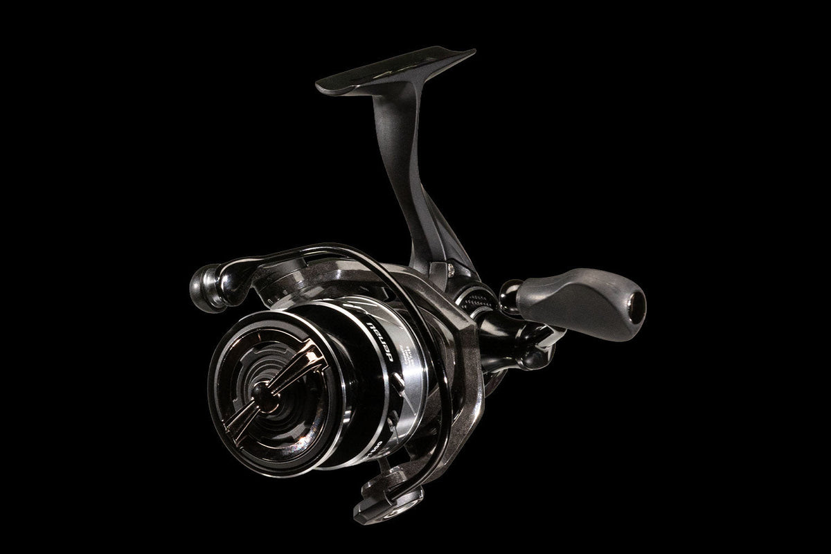 D-MAG Spinning Reel