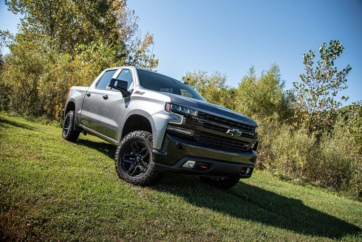 2 Inch Leveling Kit | FOX 2.0 Snap Ring Strut | Chevy Silverado or GMC Sierra 1500 (19-25) 4WD